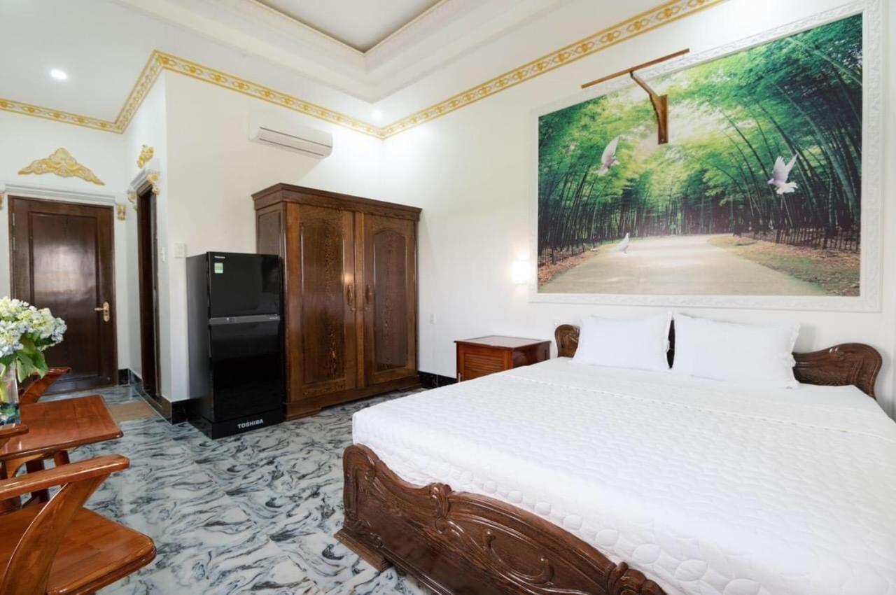 Little Saigon Hotel Chau Doc Extérieur photo
