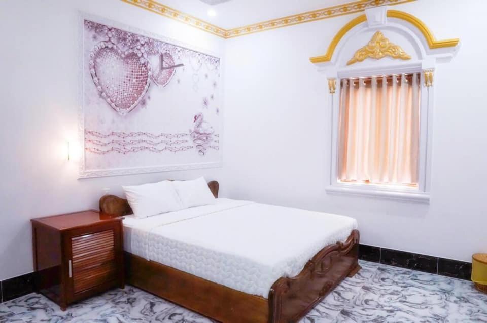 Little Saigon Hotel Chau Doc Extérieur photo